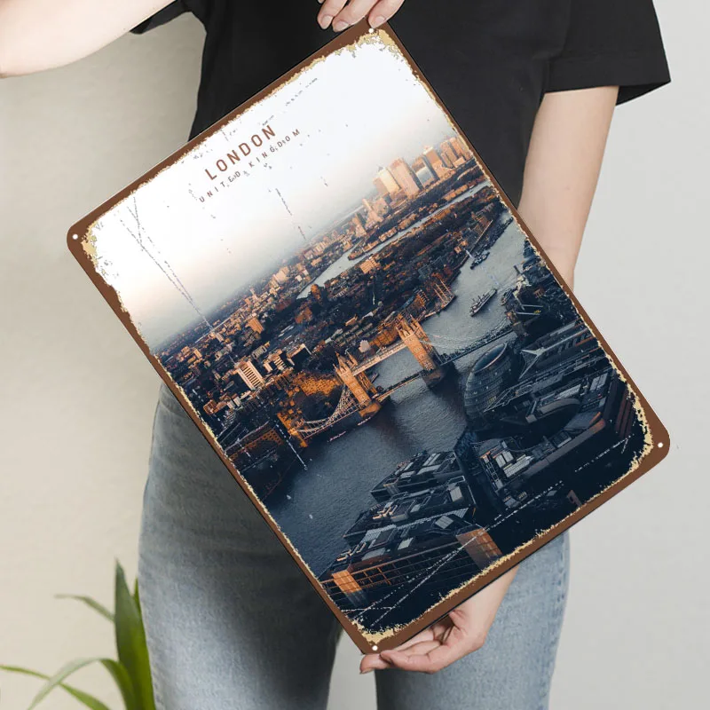 Poster in Metallo con Insegna  - Men'S Accessories London recensione e prezzo